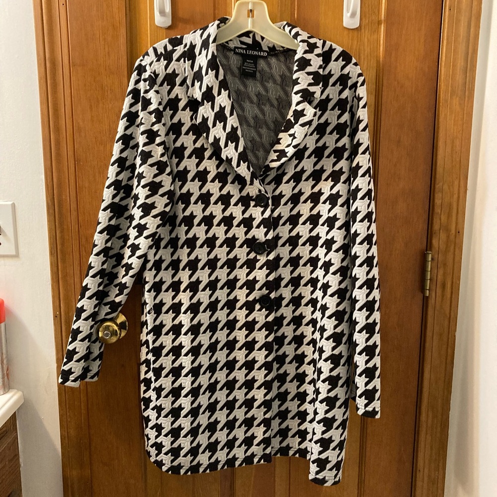 Jacket Size Medium - image 2